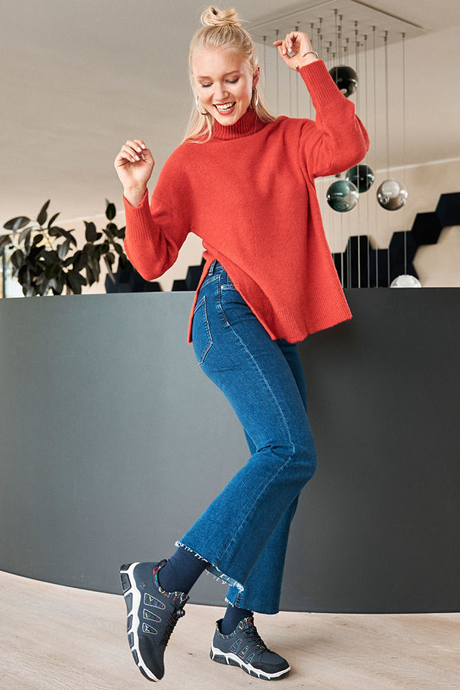 Model: Chiara 111026