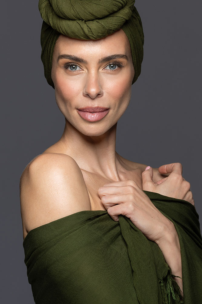 Model: Charleen 115141