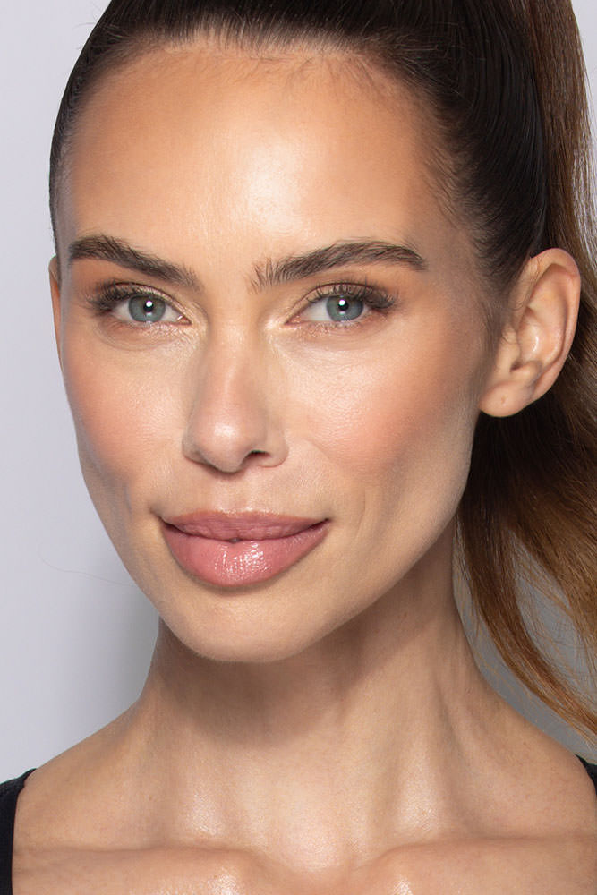 Model: Charleen 115147