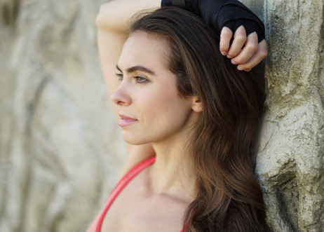 Model: Charleen 64708