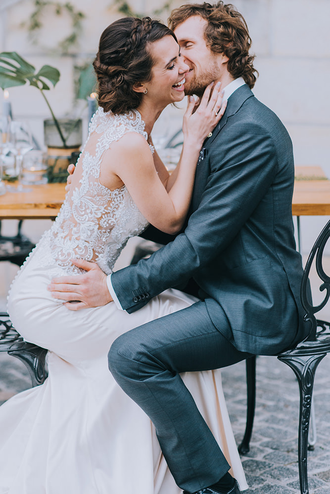 Model: Charleen 64712