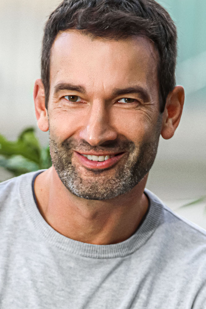 Model: Christian 97771