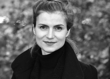 Model: Valerie 89963