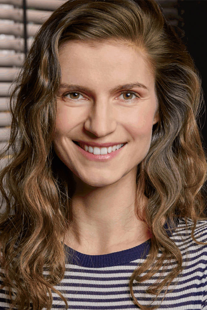 Model: Valerie 89968