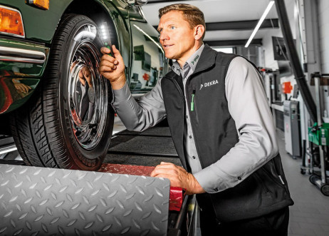 Model: Alexander 108715