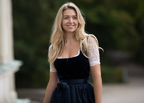 Model: Sophia 106790