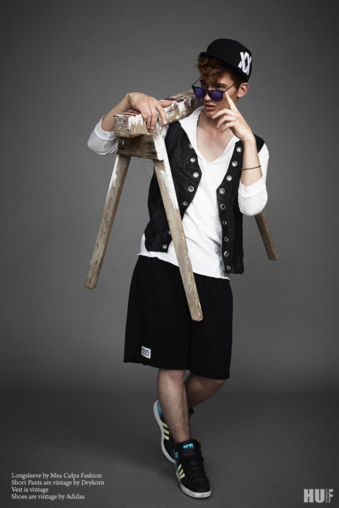 Styling: Samir Abou-Suede 674